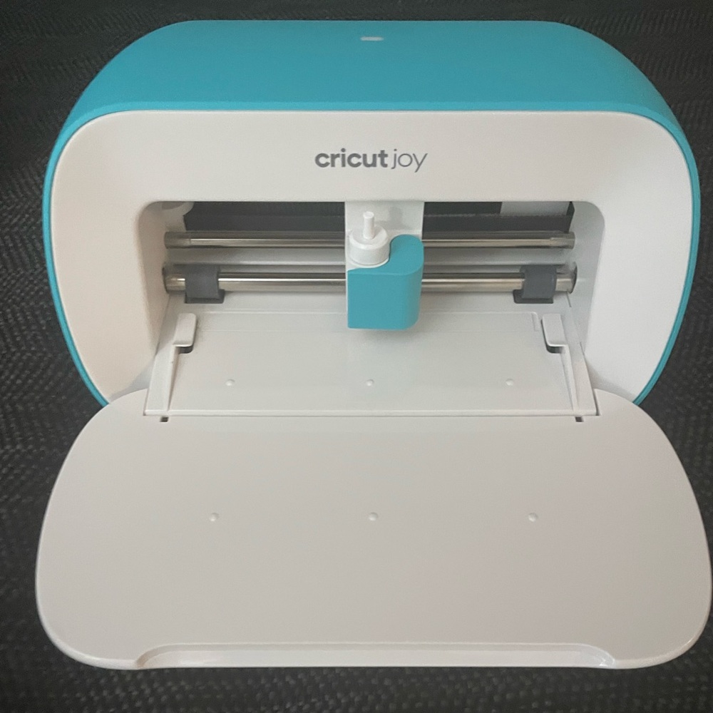 Cricut Joy Easy-to-use Smart Machine